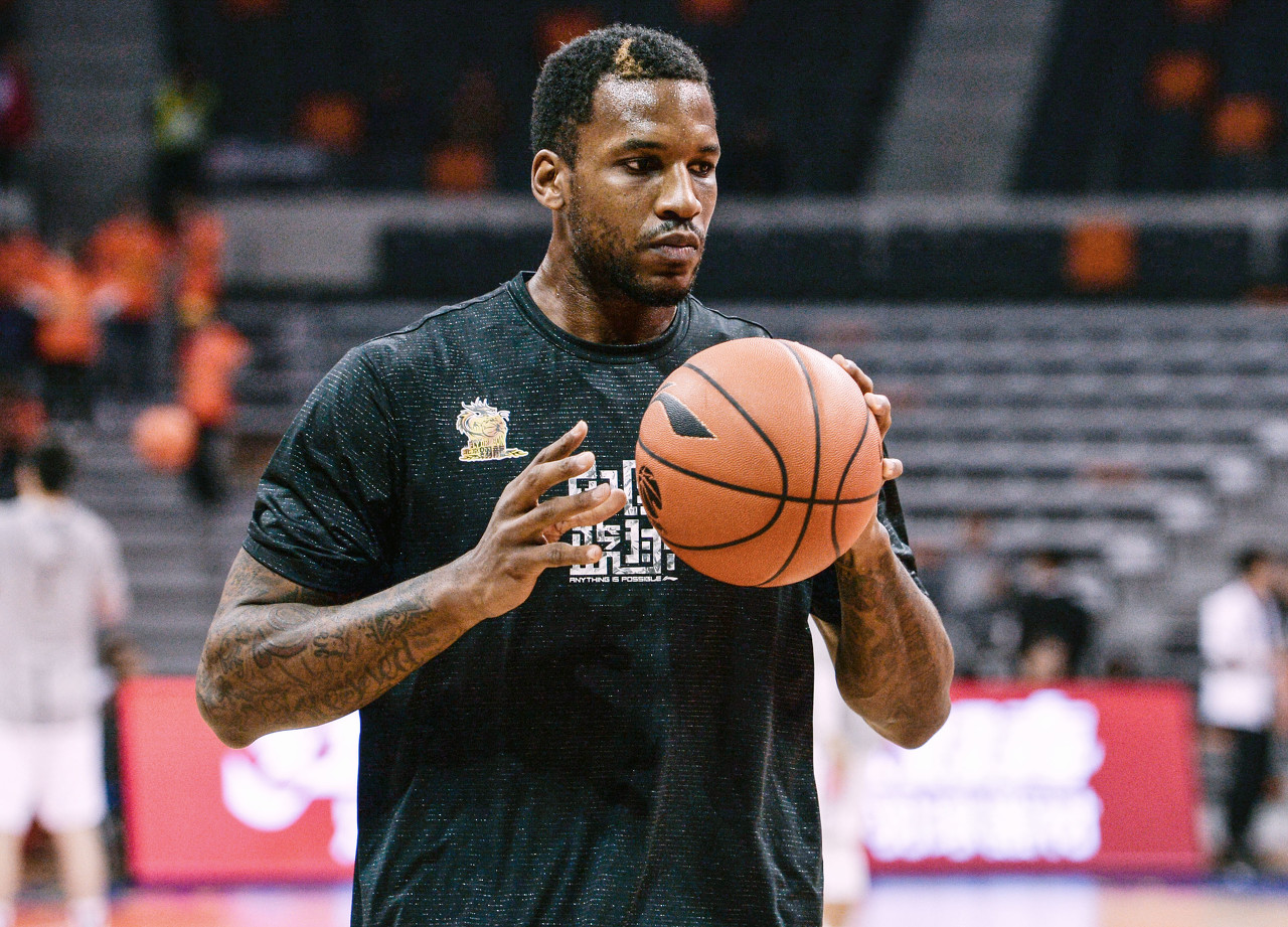 背后的掌控 背后的掌控