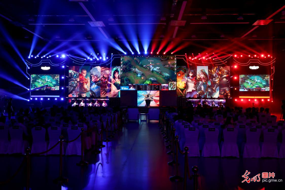 曼城的表现 曼城的表现