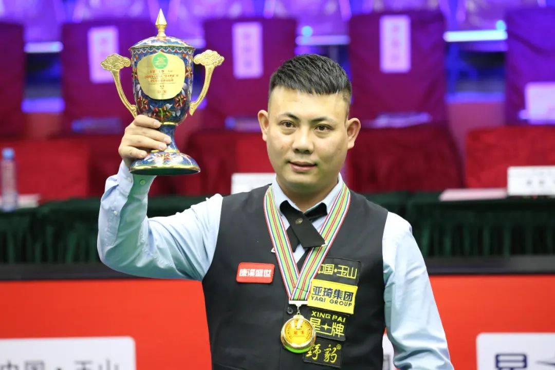 启篮球生涯 启篮球生涯