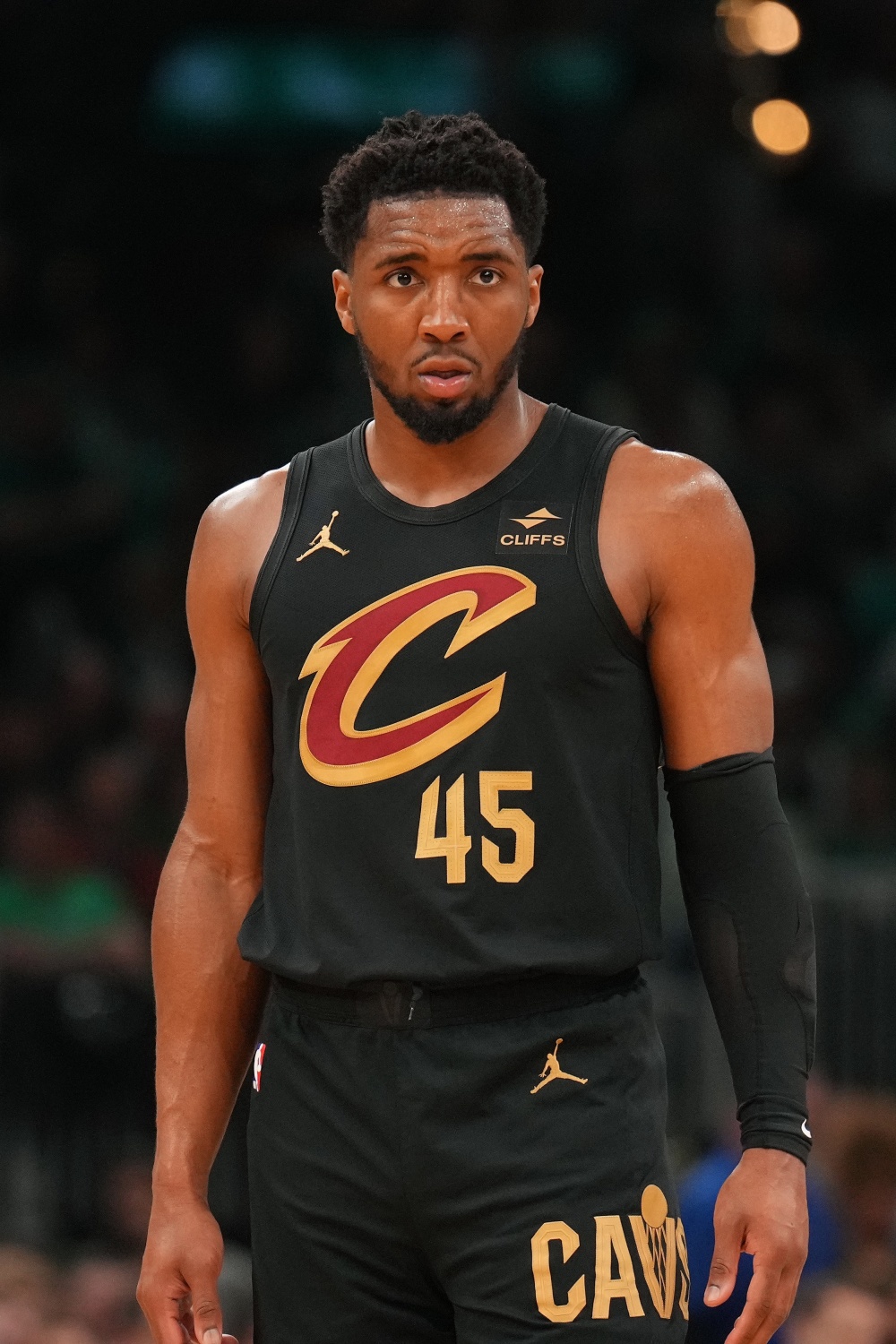 队与个人推 队与个人推